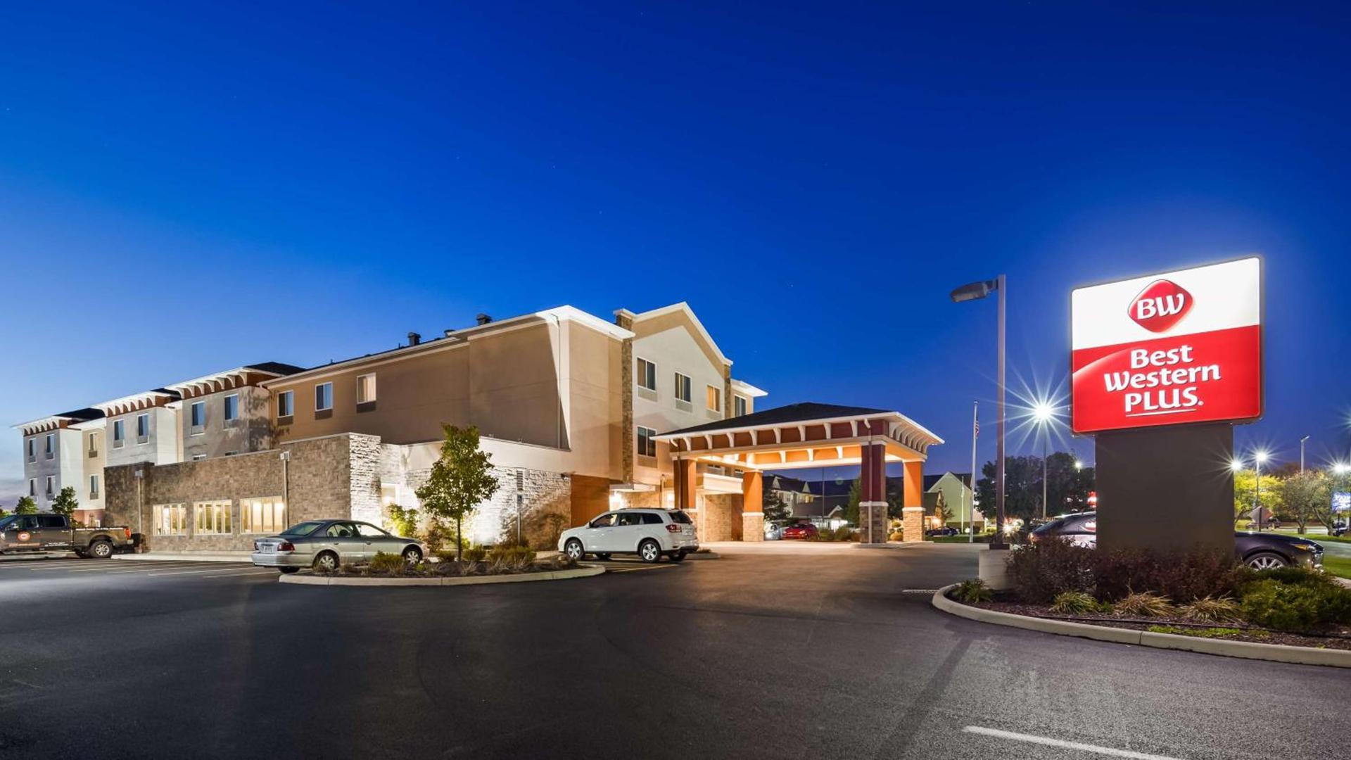 Best Western Plus Boardman Inn & Suites — hotel in Poland