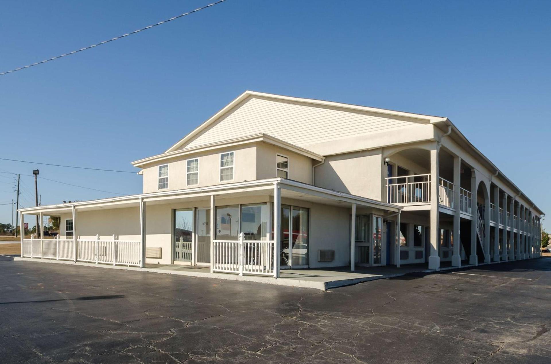 Motel 6-Commerce, GA — hotel in Commerce