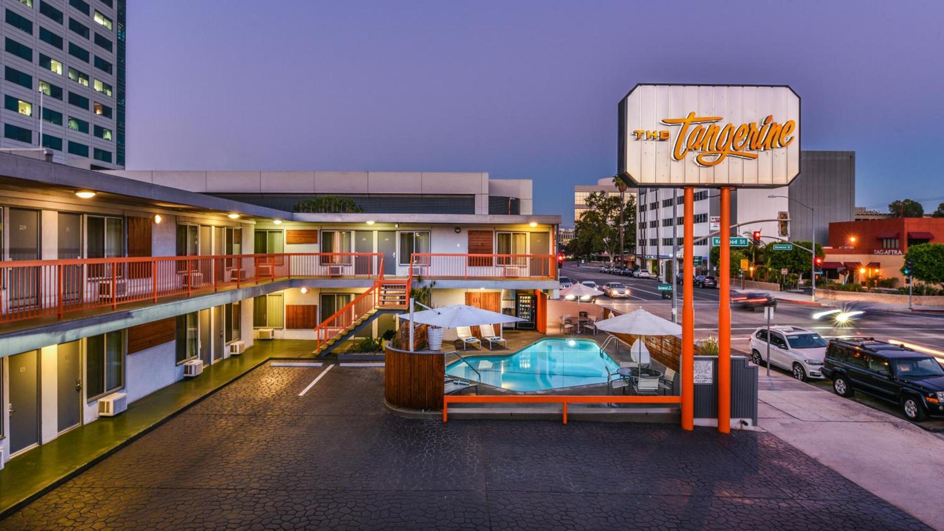 The Tangerine - a Burbank Hotel — hotel in Burbank