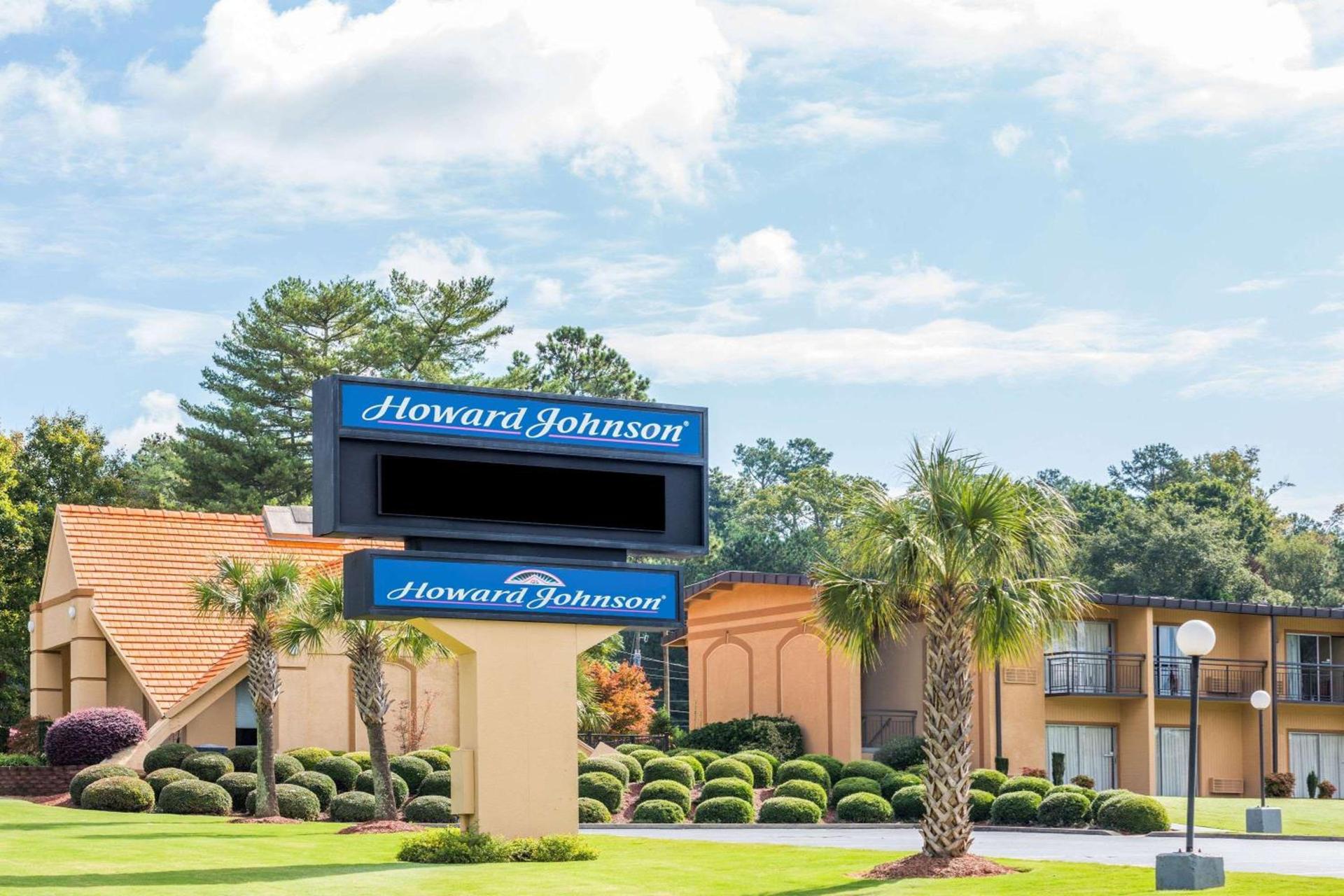 Howard Johnson by Wyndham Athens — hotel in Athens