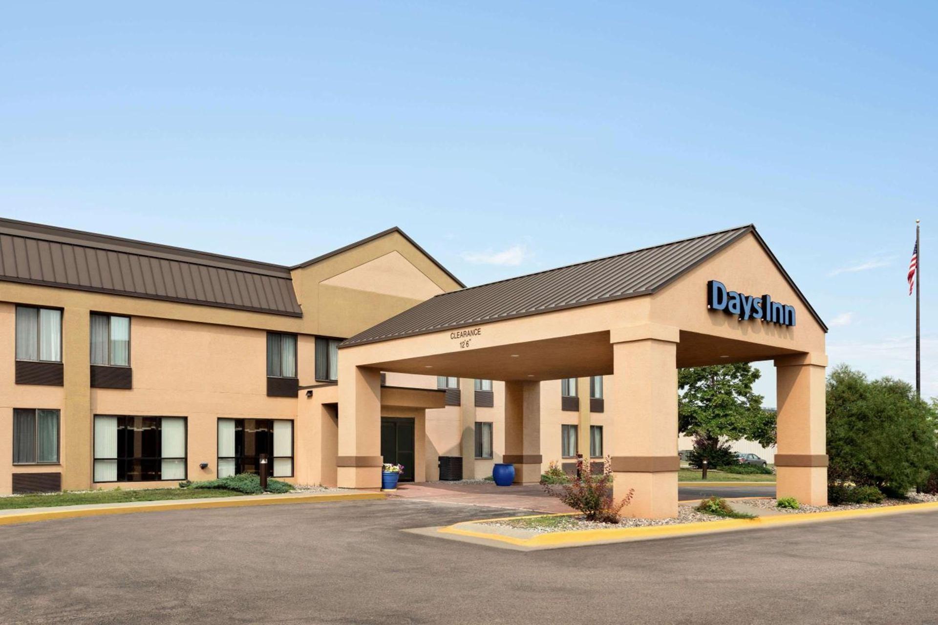 Days Inn by Wyndham Fargo - West Acres — hotel in Fargo