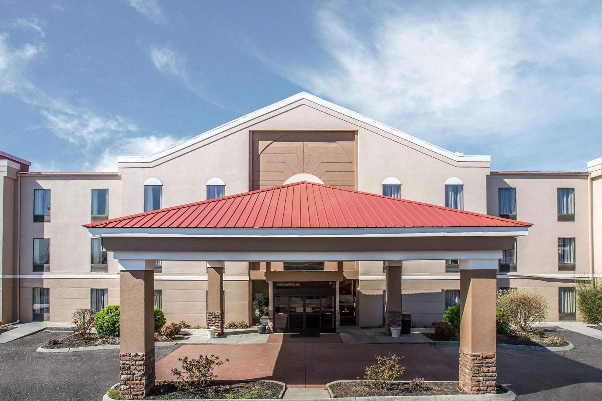 Quality Suites Morristown West