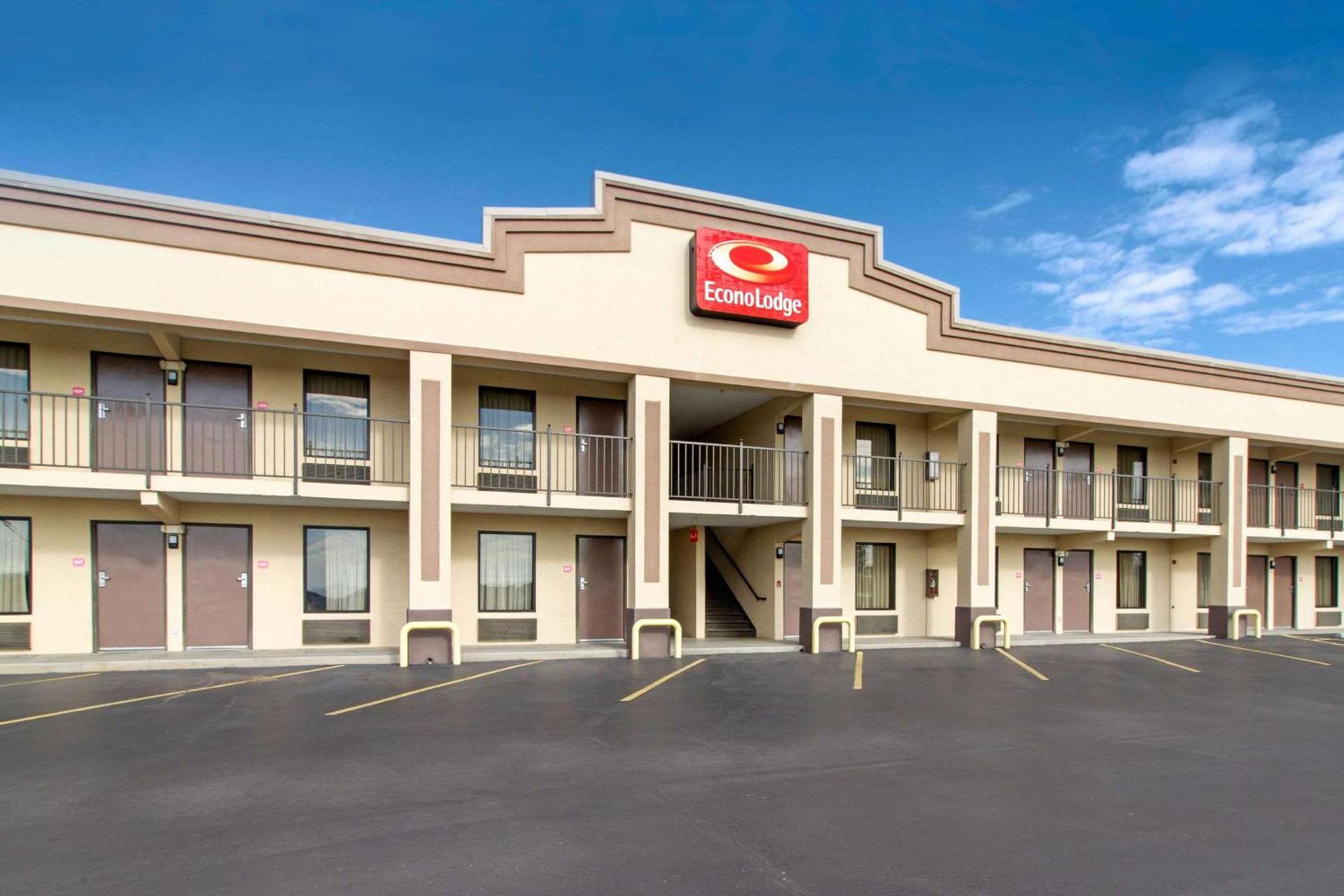 Econo Lodge Lenoir City - Knoxville Area — hotel in Lenoir City