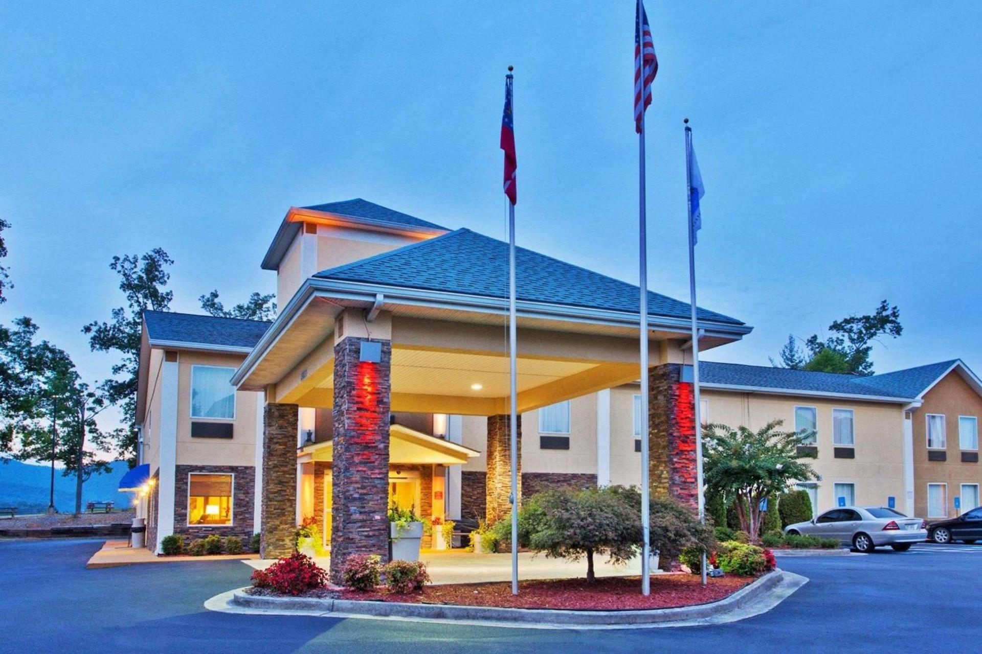 Comfort Inn Blairsville Butternut Creek — hotel in Blairsville