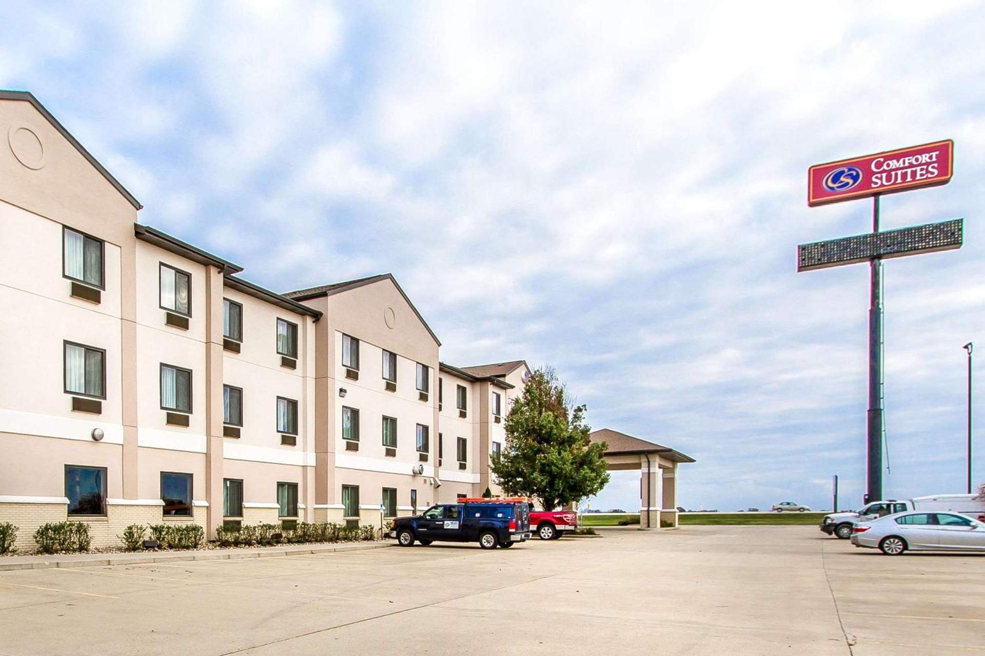 Comfort Suites Mattoon East