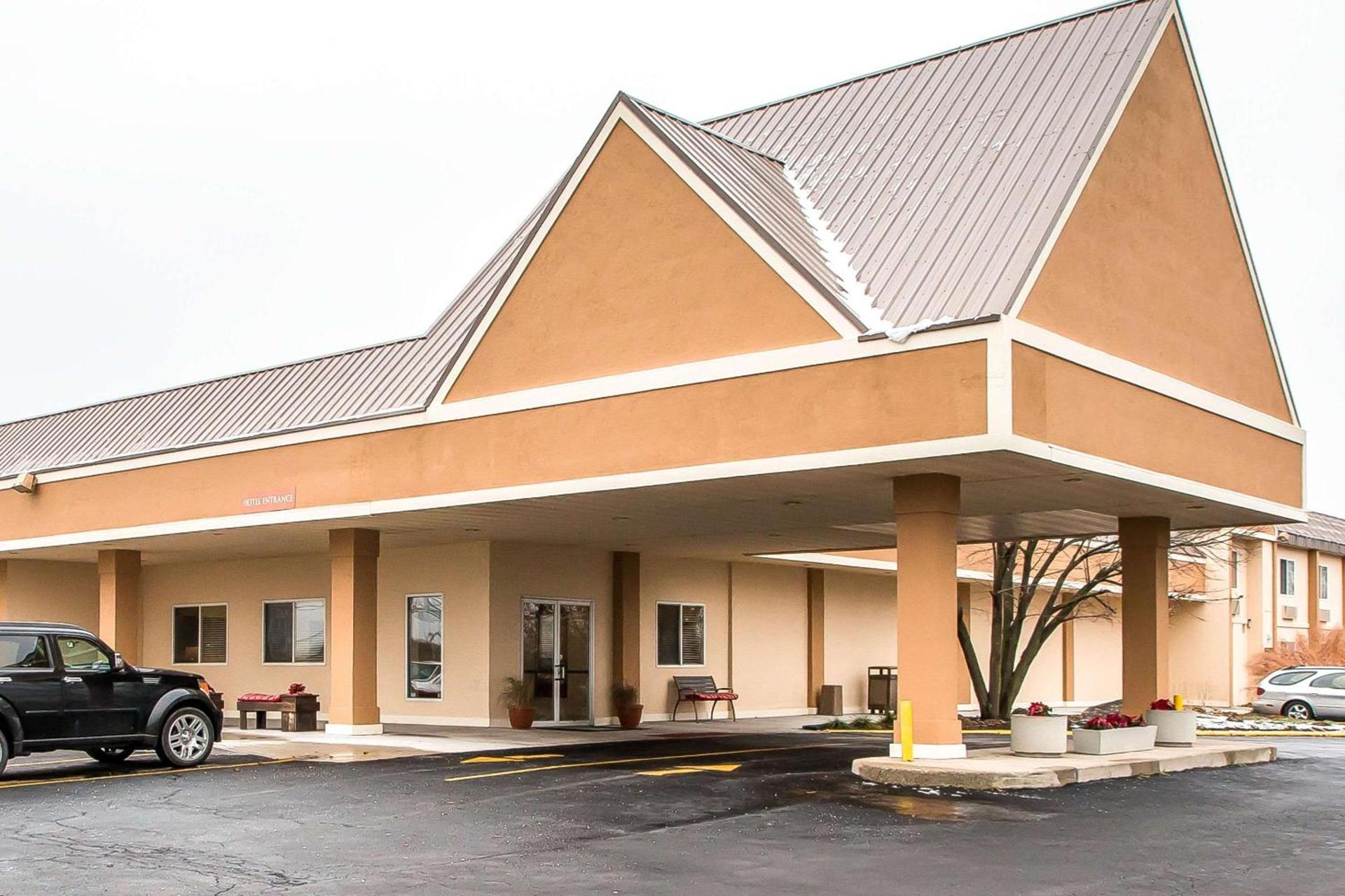 Quality Inn Morris I-80 — hotel in Morris