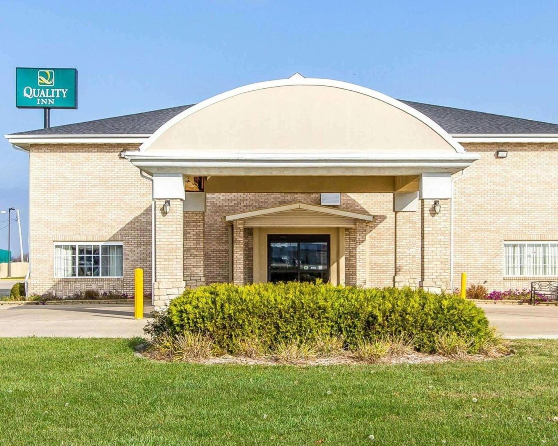 Quality Inn Pontiac — hotel in Pontiac