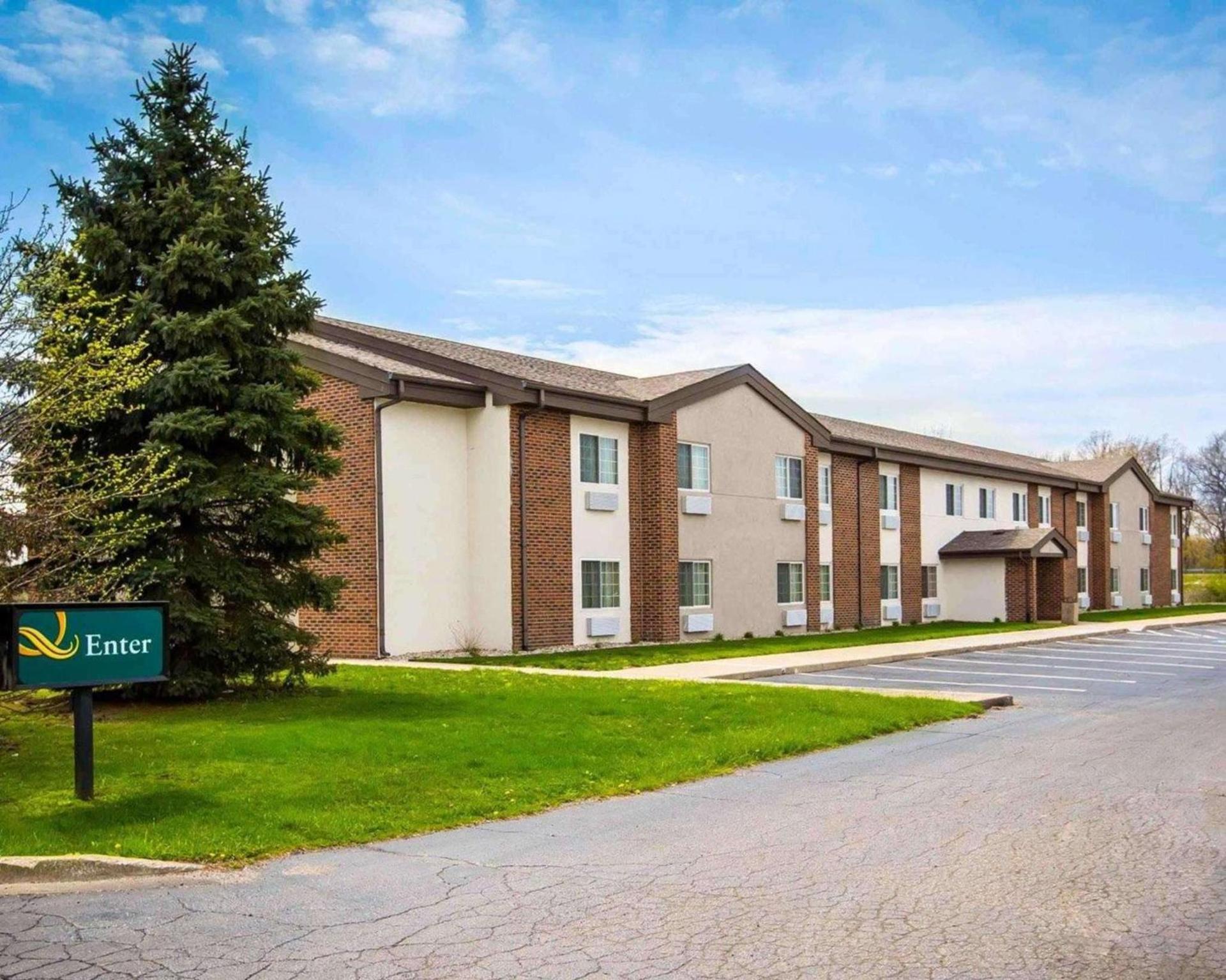 Quality Inn Chesterton near Indiana Dunes National Park I-94 — hotel in Chesterton