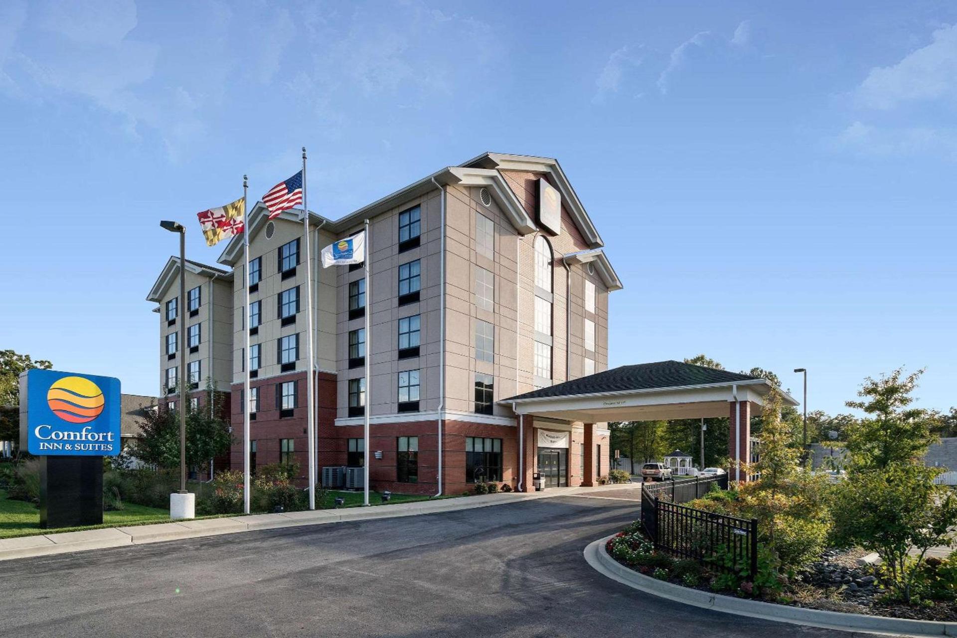 Comfort Inn & Suites Lexington Park near Pax River — hotel in Lexington Park
