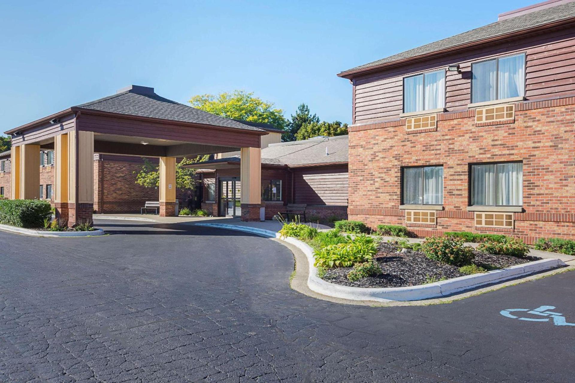 AmericInn by Wyndham Holland MI — hotel in Holland