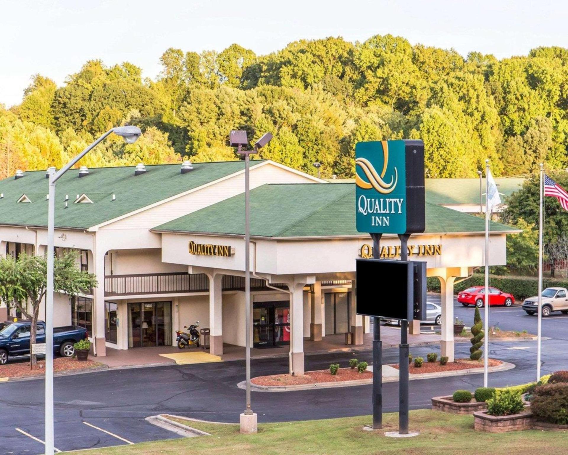 Townhouse Winston Salem - University — hotel in Winston-Salem