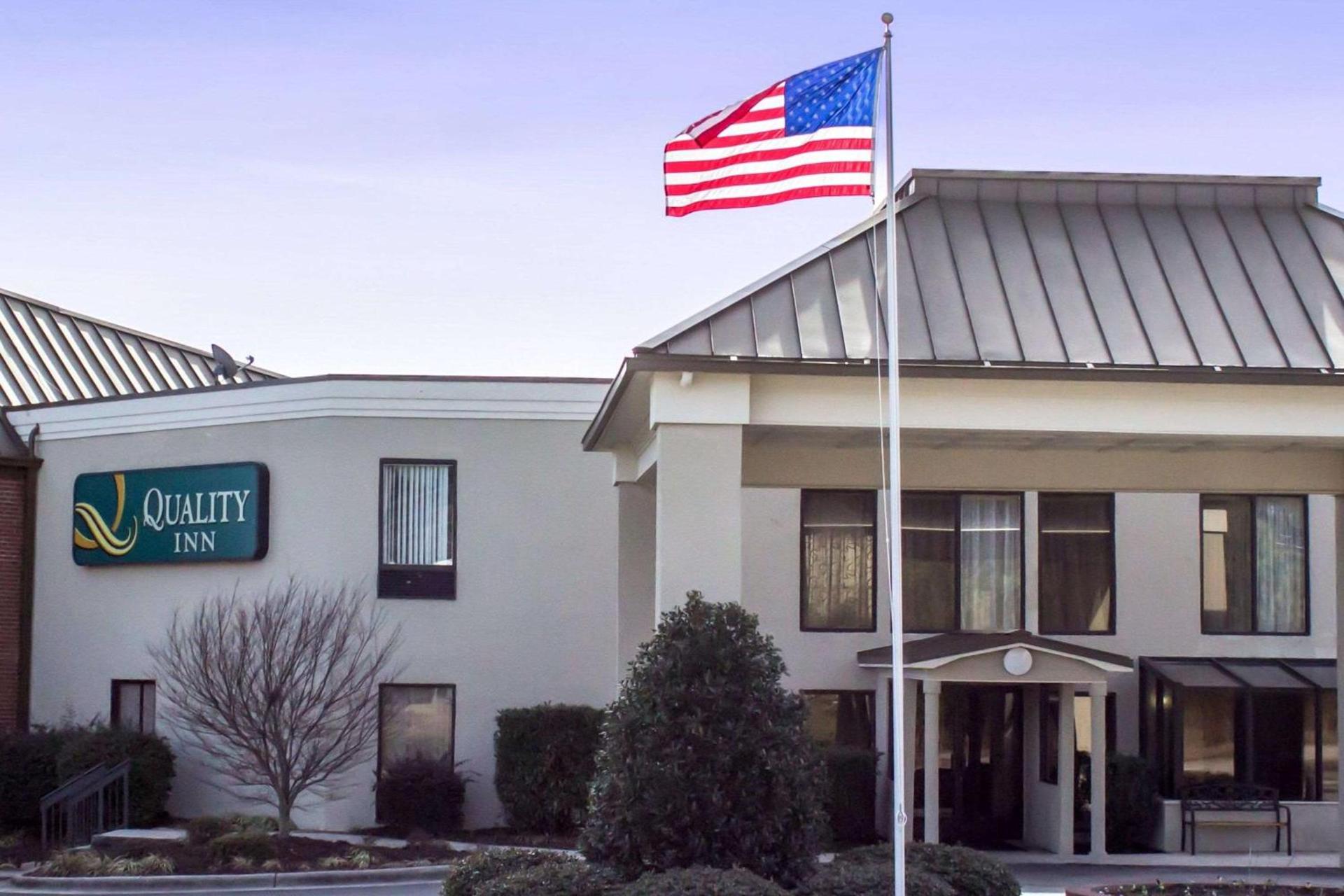 Quality Inn & Suites Wilson I-95 — hotel in Wilson