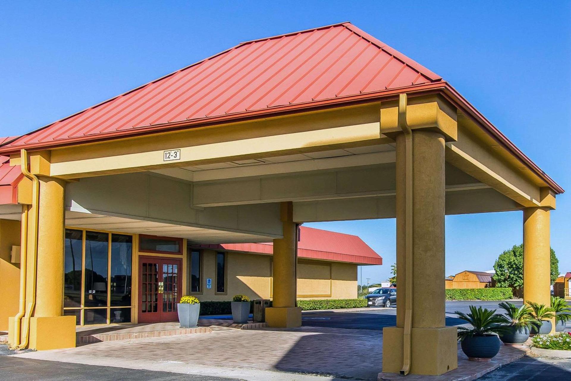 Quality Inn Ada near University — hotel in Ada