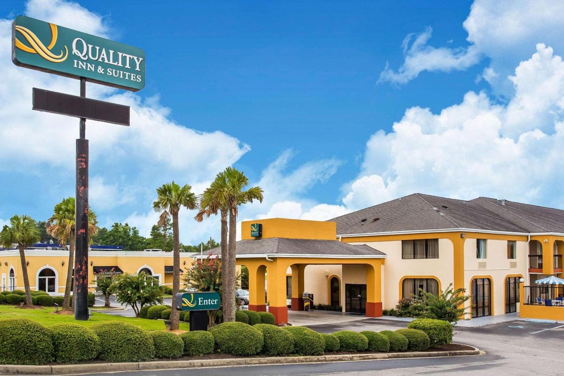 Quality Inn & Suites Orangeburg — hotel in Orangeburg