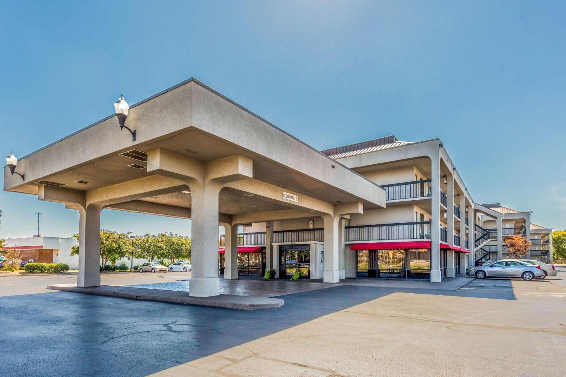 Clarion Pointe Huntsville Research Park — hotel in Huntsville