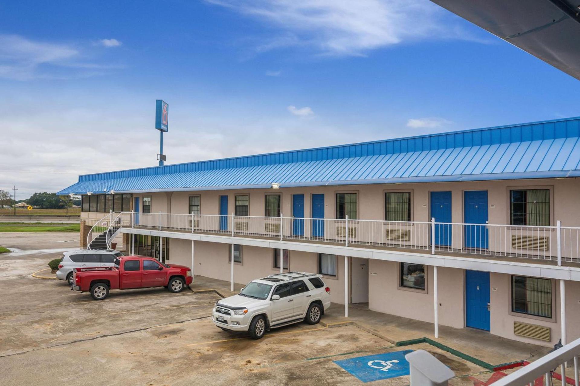 Motel 6-Winnie, TX — hotel in Winnie