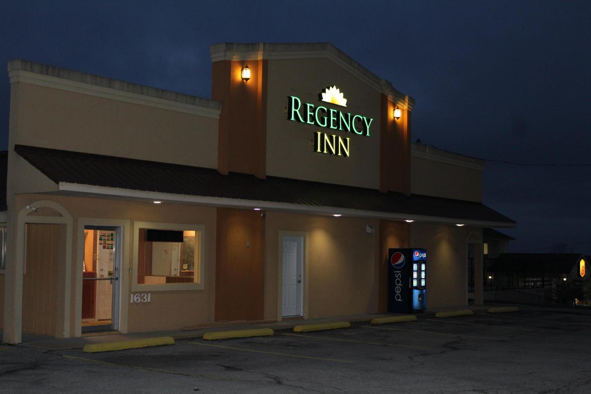 Regency Inn — hotel in Rolla