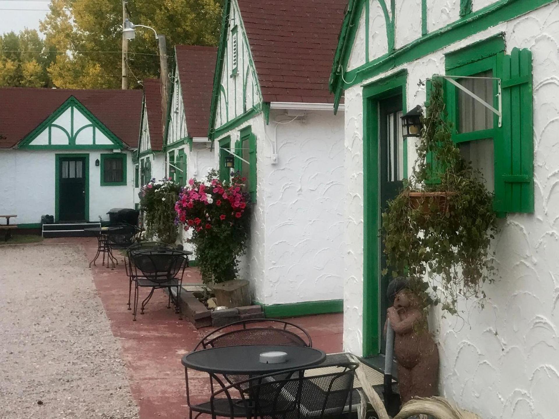 Chalet Motel — hotel in Custer