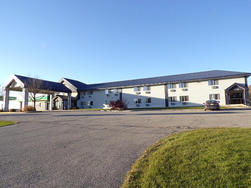 Morton Inn — hotel in Redwood Falls