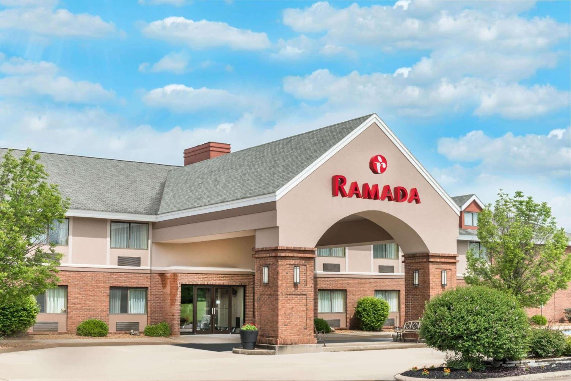 Ramada by Wyndham Vandalia — hotel in Vandalia
