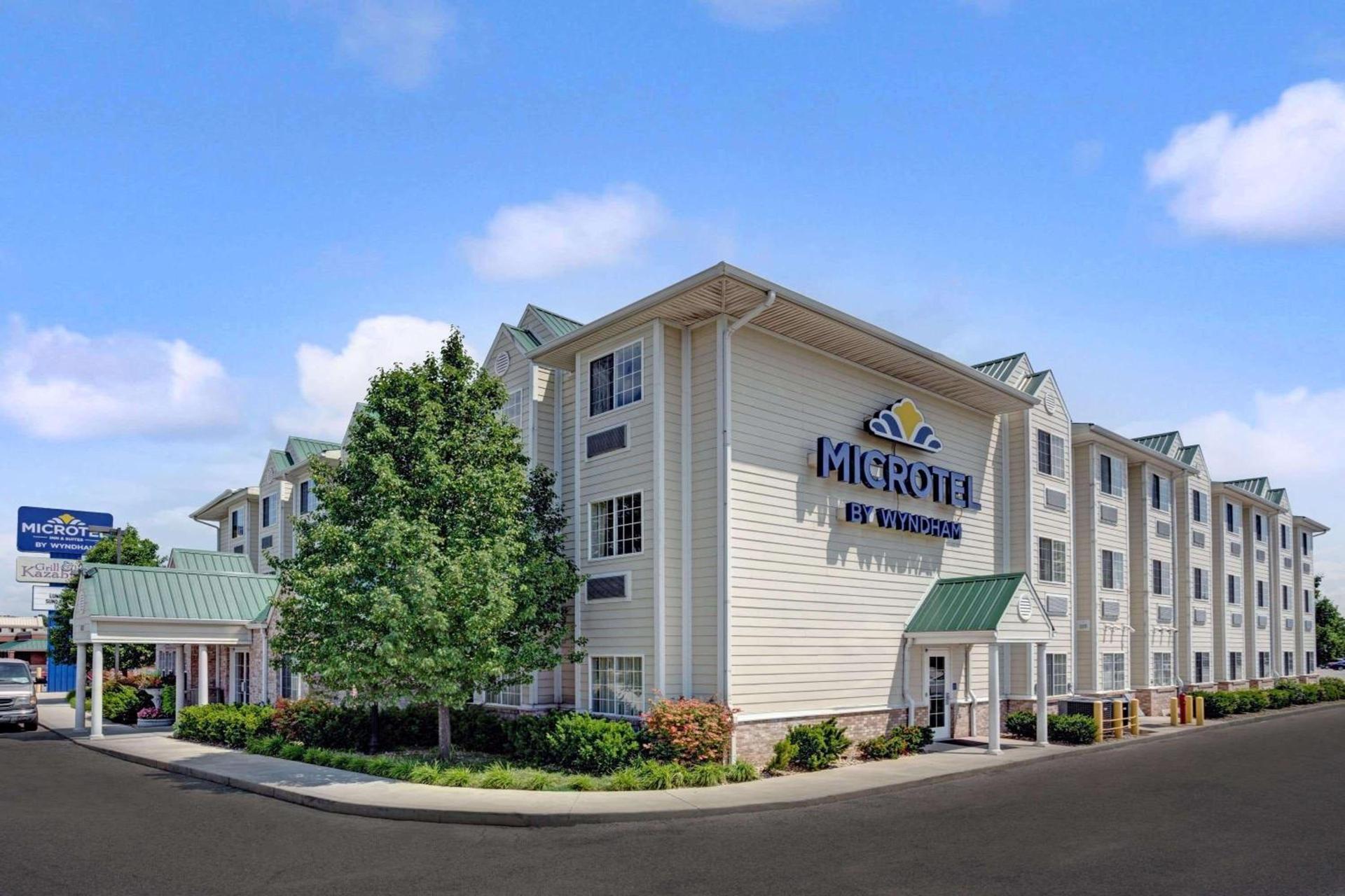 Microtel Inn & Suites by Wyndham Indianapolis Airport — hotel in Indianapolis