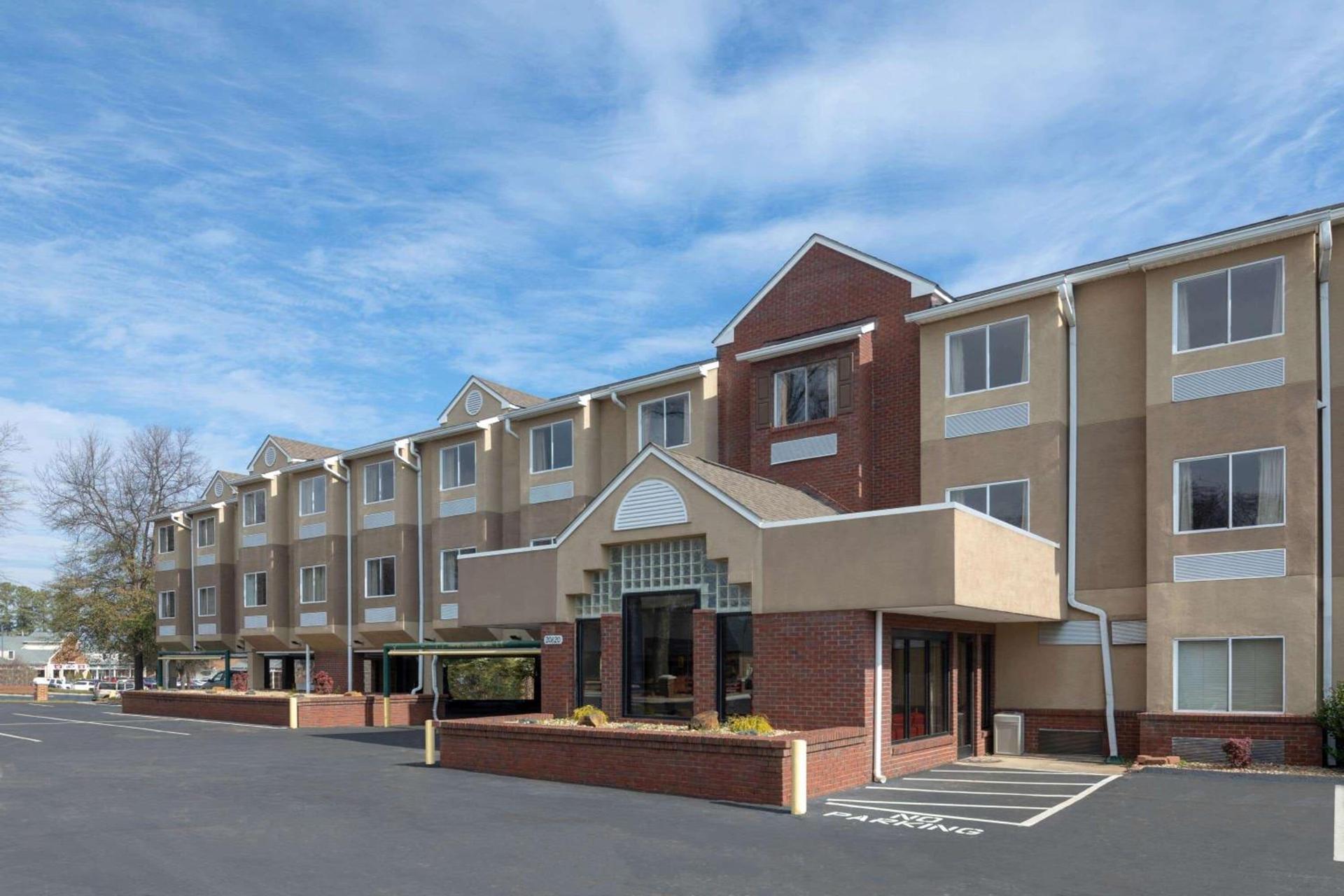 Microtel Inn by Wyndham Lake Norman — hotel in Cornelius