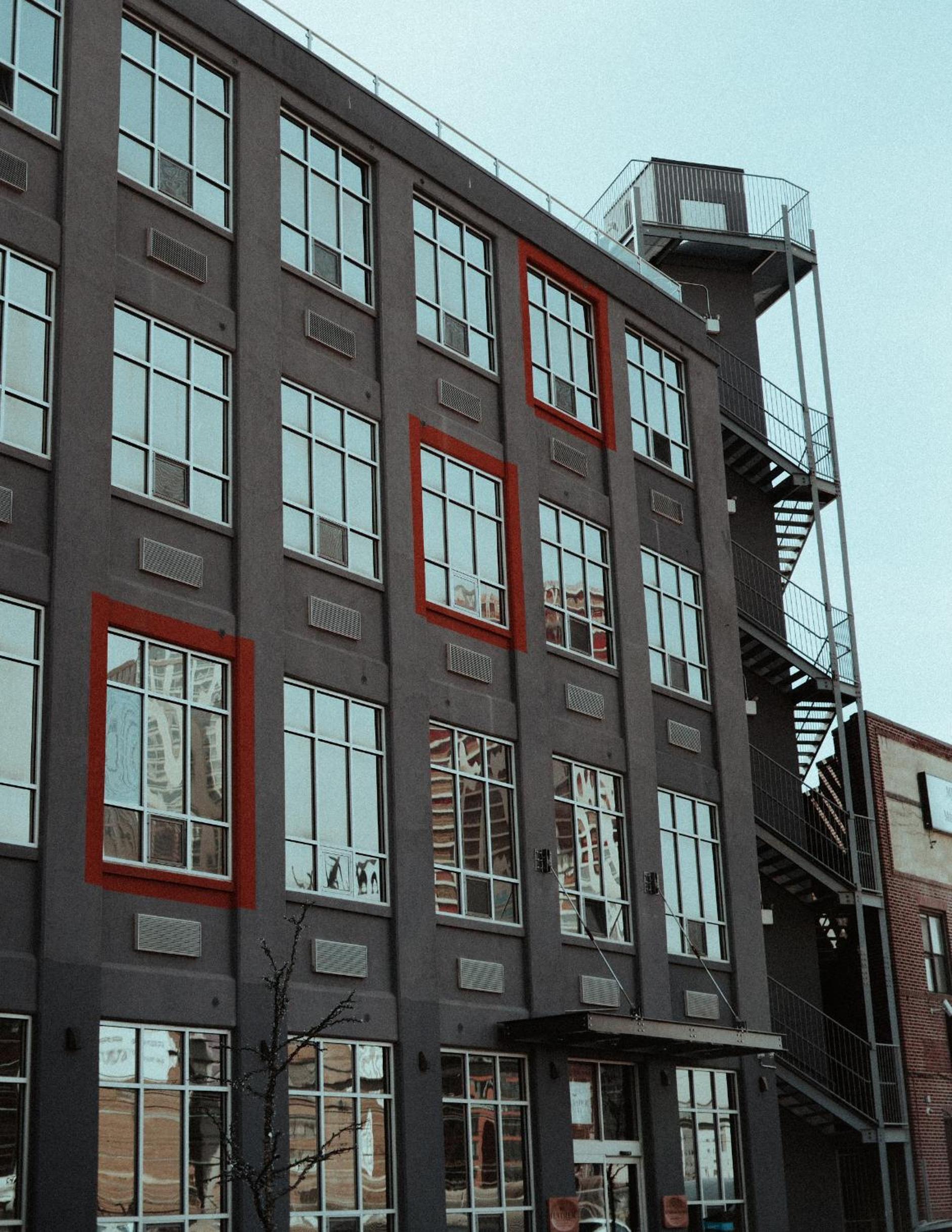 Feather Factory Hotel — hotel in Queens