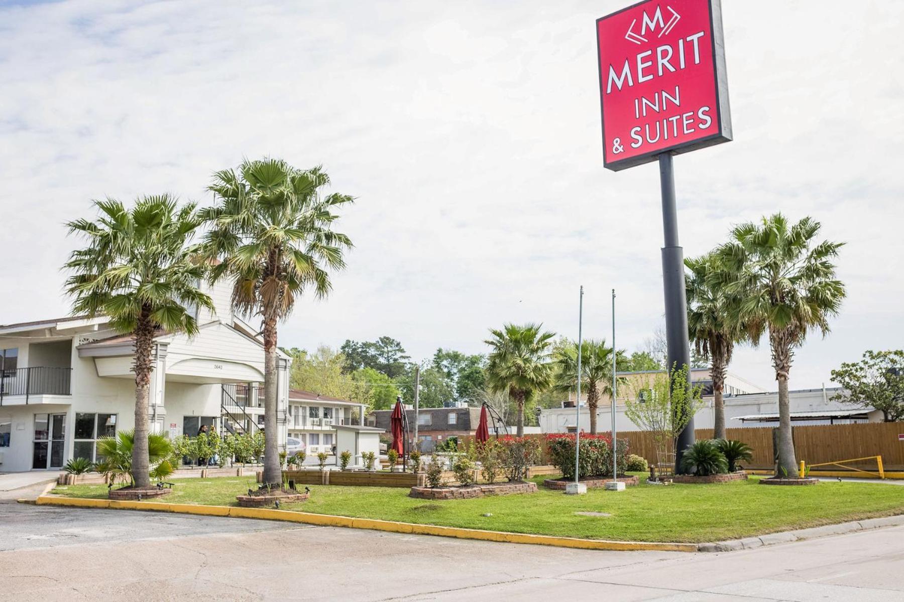 Harmony Inn and Suites — hotel in Beaumont