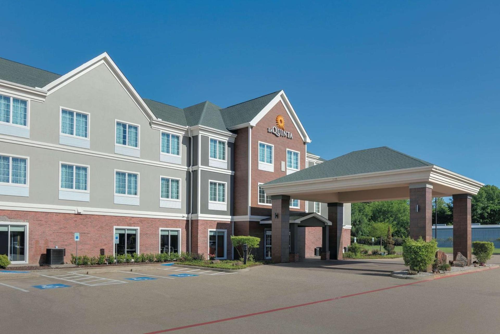 La Quinta by Wyndham Tyler South — hotel in Tyler