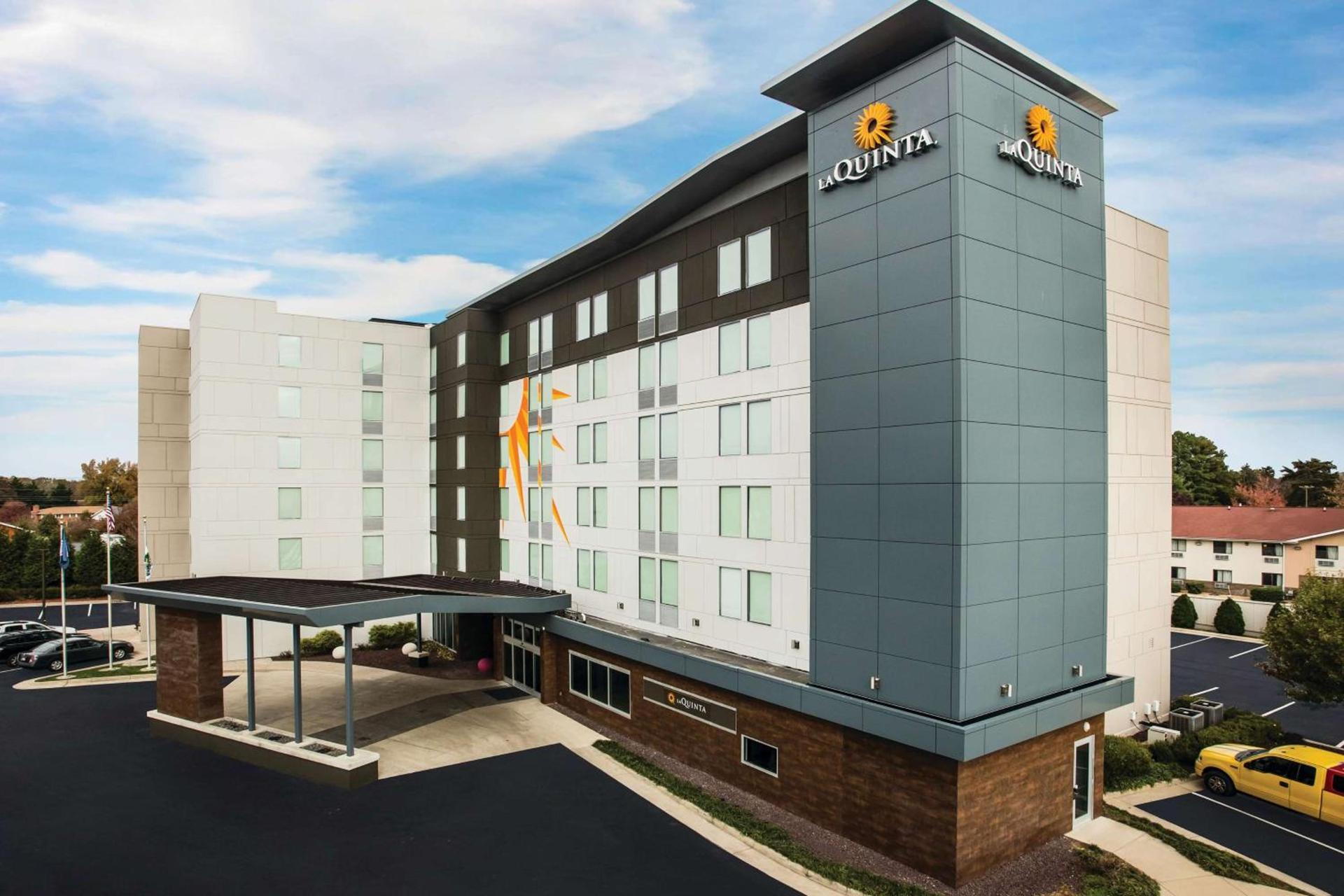 La Quinta by Wyndham Winchester — hotel in Winchester