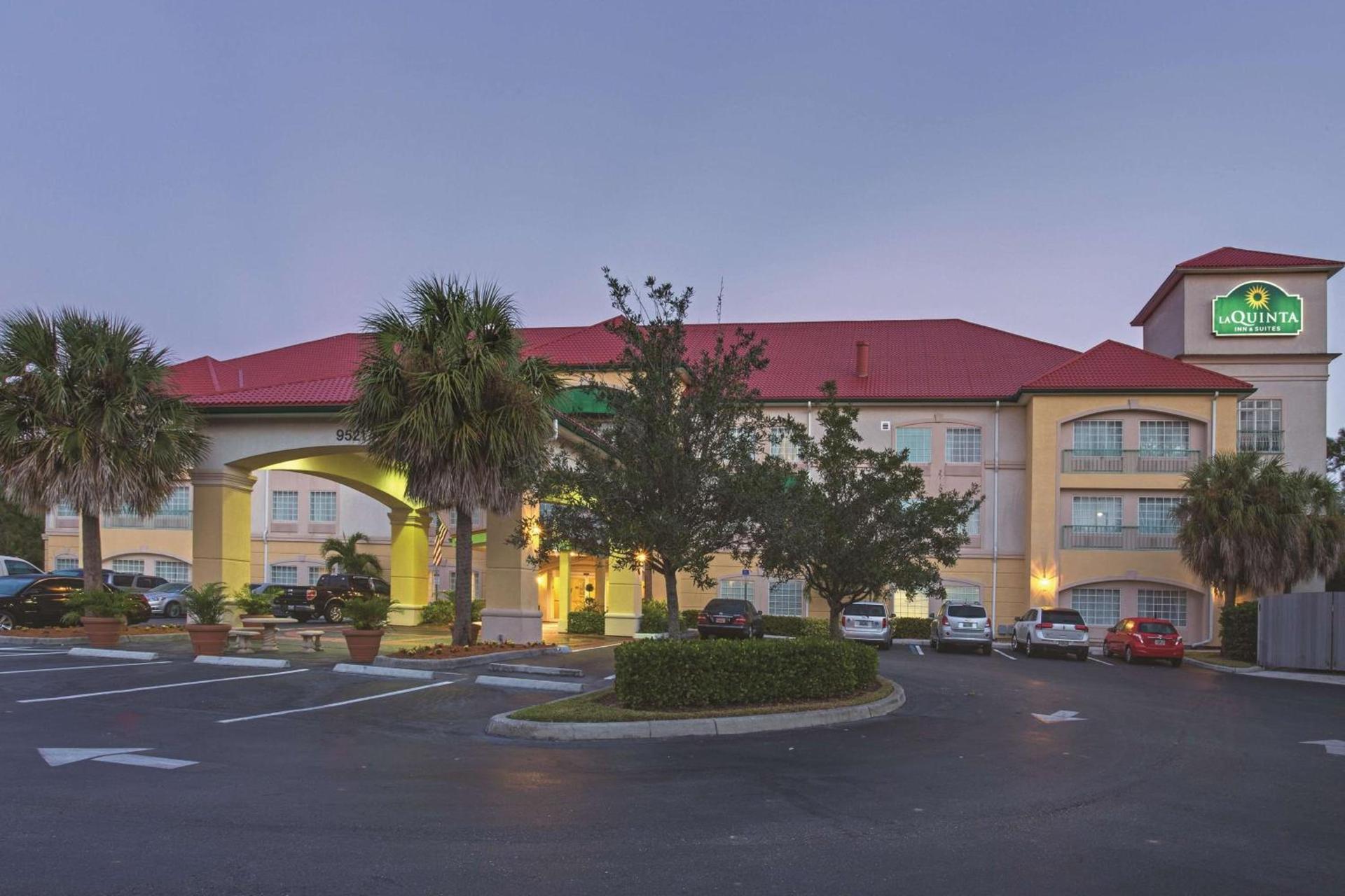 La Quinta Inn and Suites Fort Myers I-75 — hotel in Fort Myers