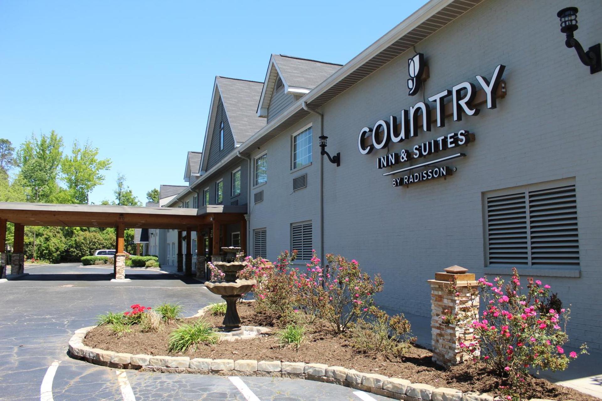 Country Inn & Suites by Radisson, Charlotte I-85 Airport, NC — hotel in Charlotte