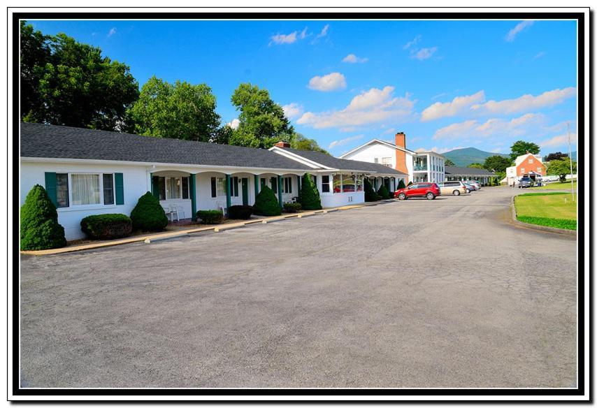 The Cardinal Inn — hotel in Luray