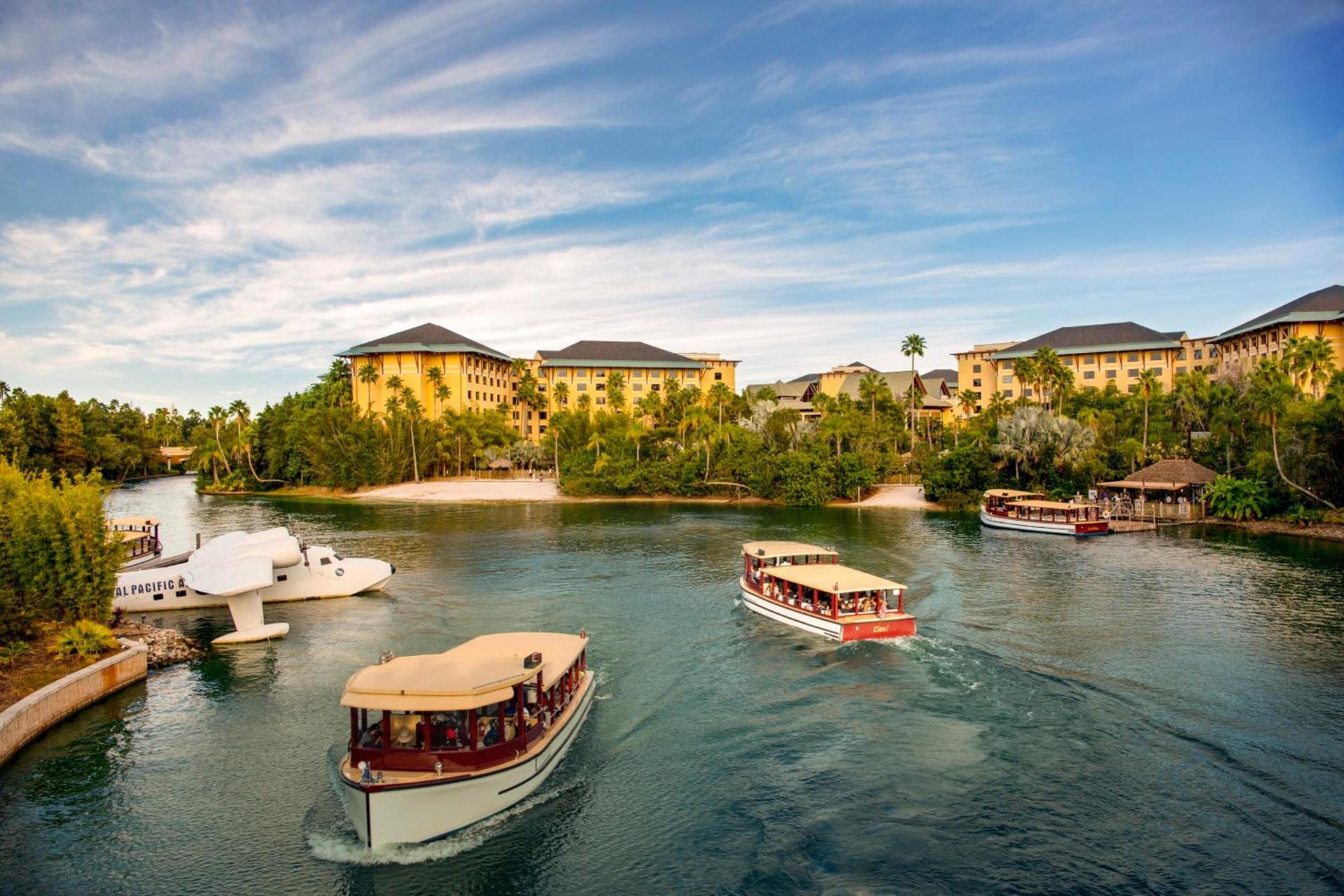 Universal's Loews Royal Pacific Resort — hotel in Orlando