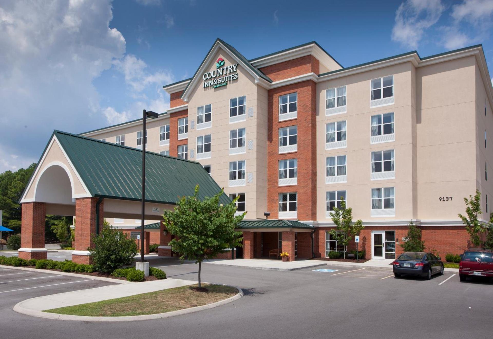Country Inn & Suites by Radisson, Knoxville at Cedar Bluff, TN — hotel in Knoxville