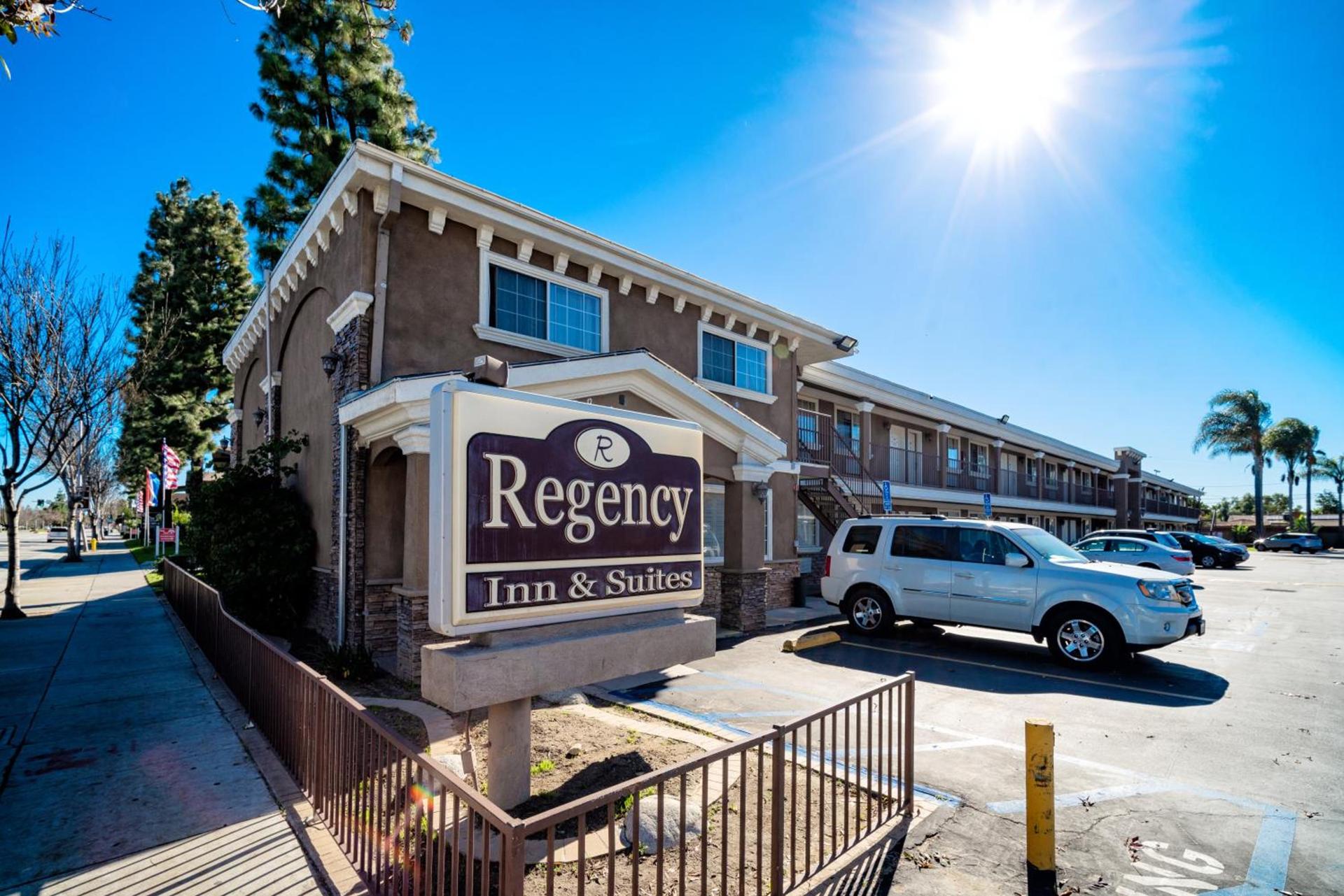 Regency Inn & Suites Downey — hotel in Downey
