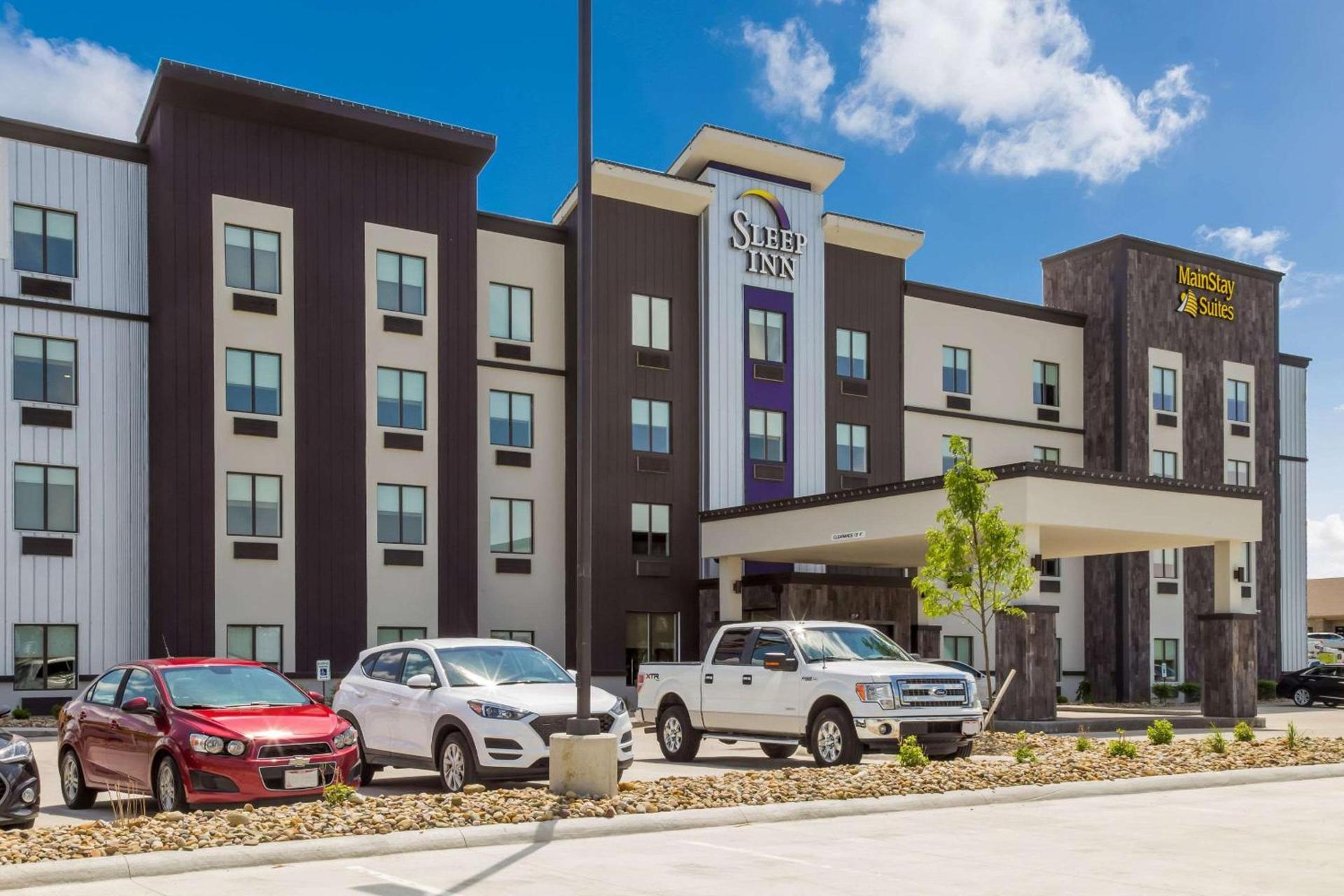 Sleep Inn Logan Ohio-Hocking Hills — hotel in Logan