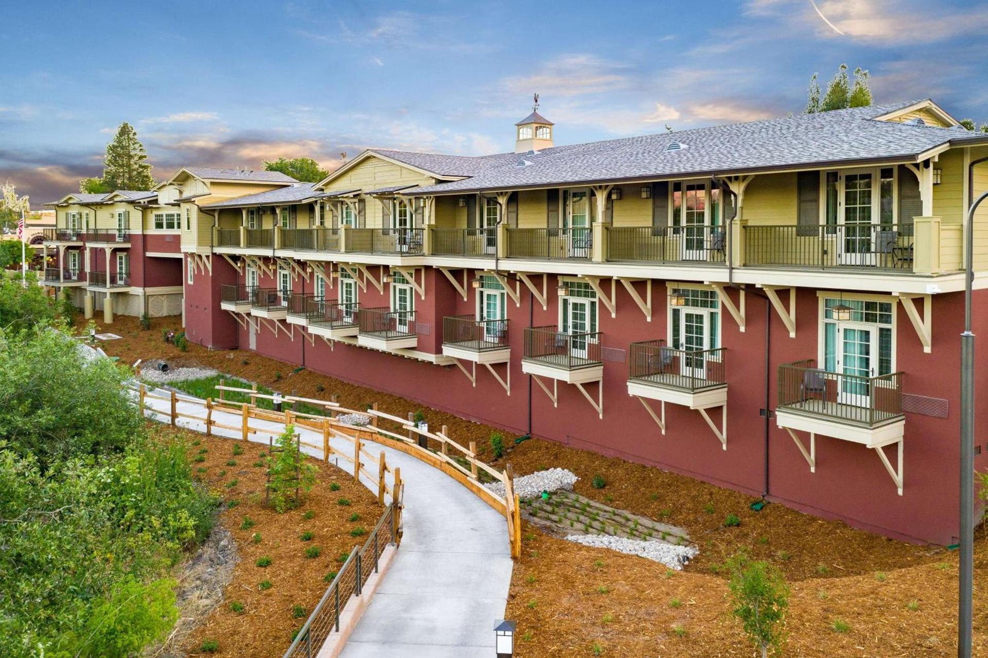 The Agrarian Hotel; Best Western Signature Collection — hotel in Arroyo Grande