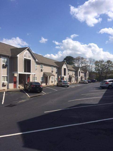 InTown Suites Extended Stay Atlanta GA - Forest Park