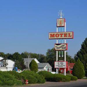 Thunder Bird Motel