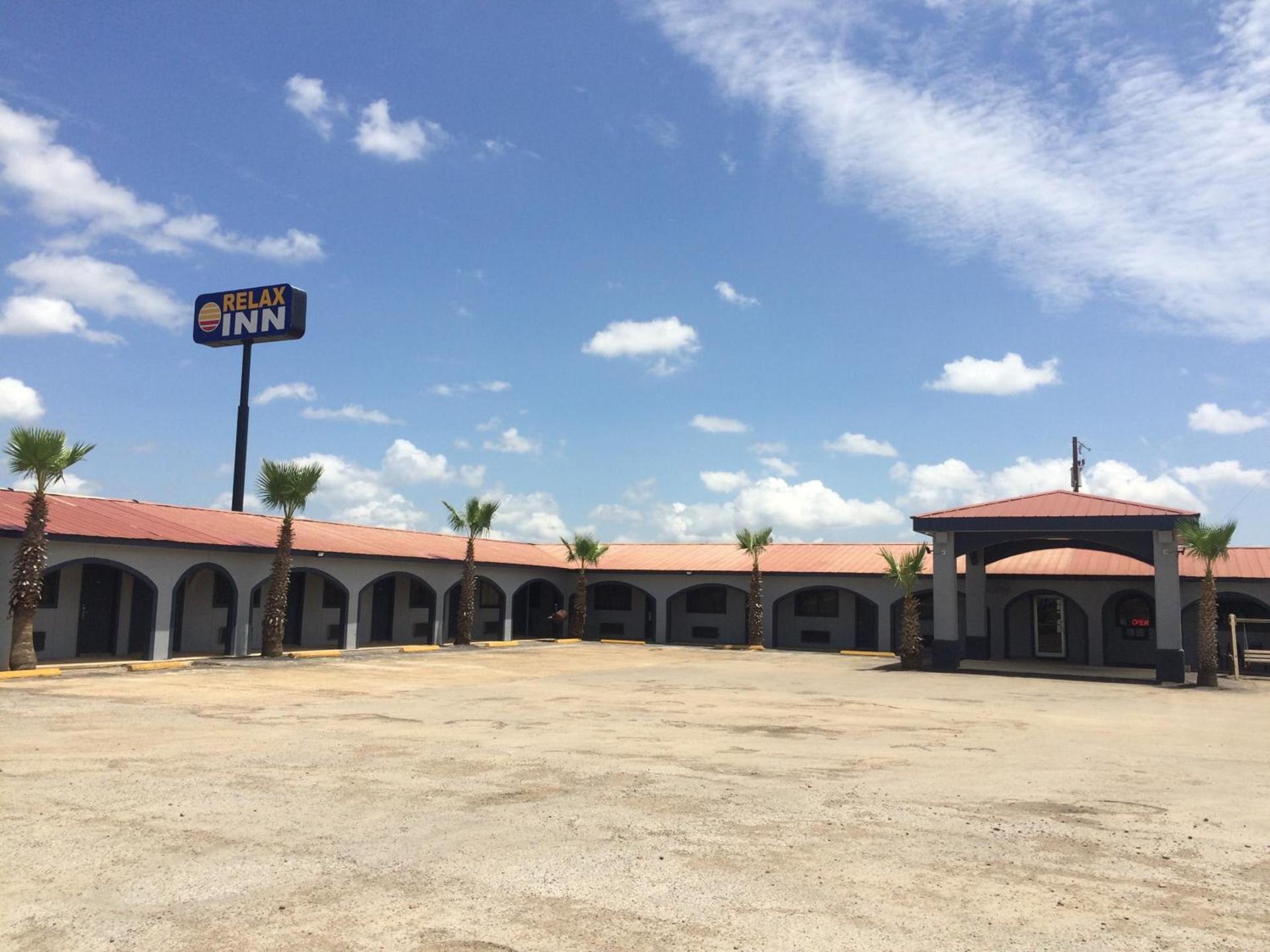 Relax Inn Dilley — hotel in Dilley