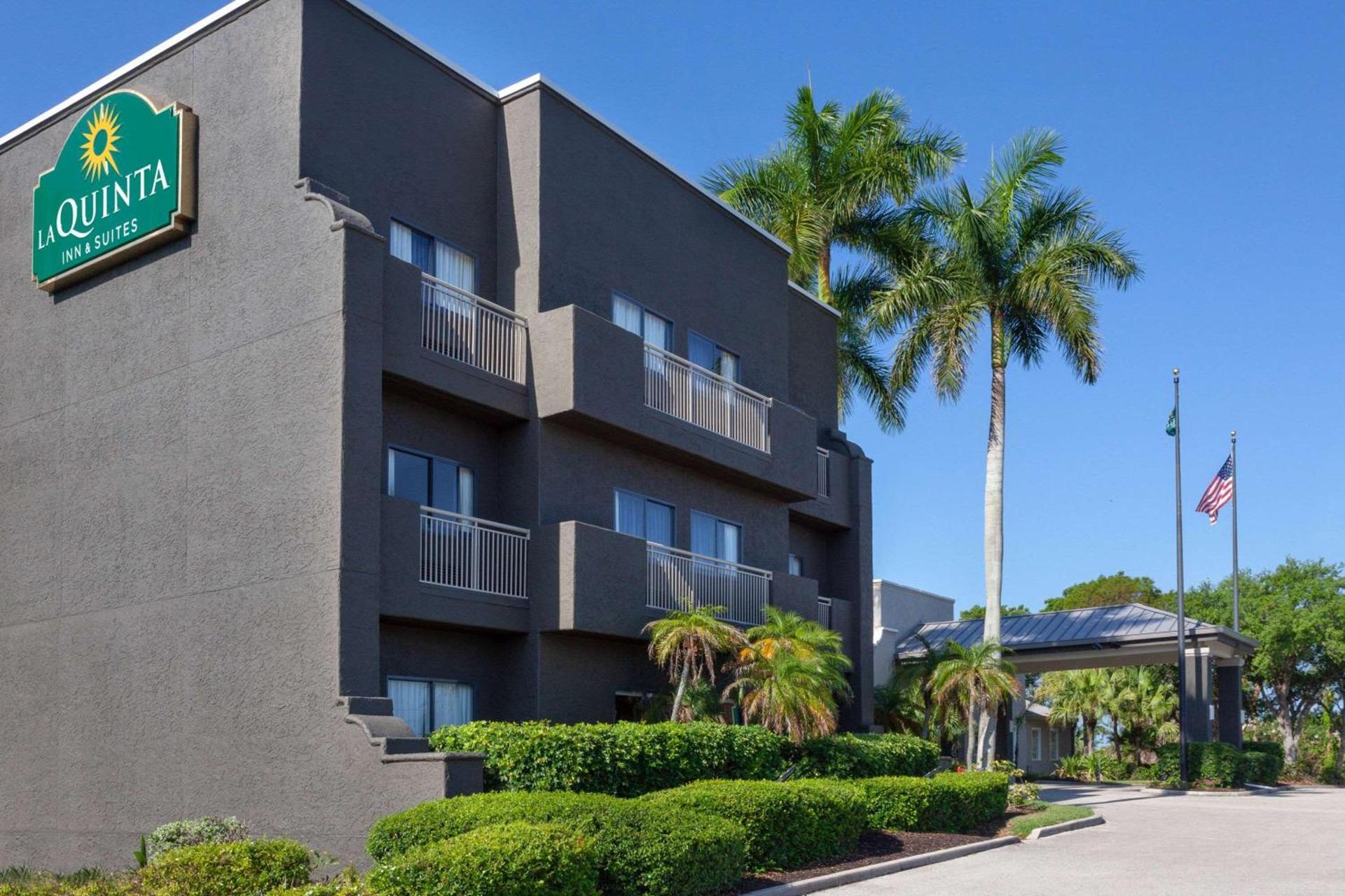 La Quinta by Wyndham Ft. Myers - Sanibel Gateway — hotel in Fort Myers