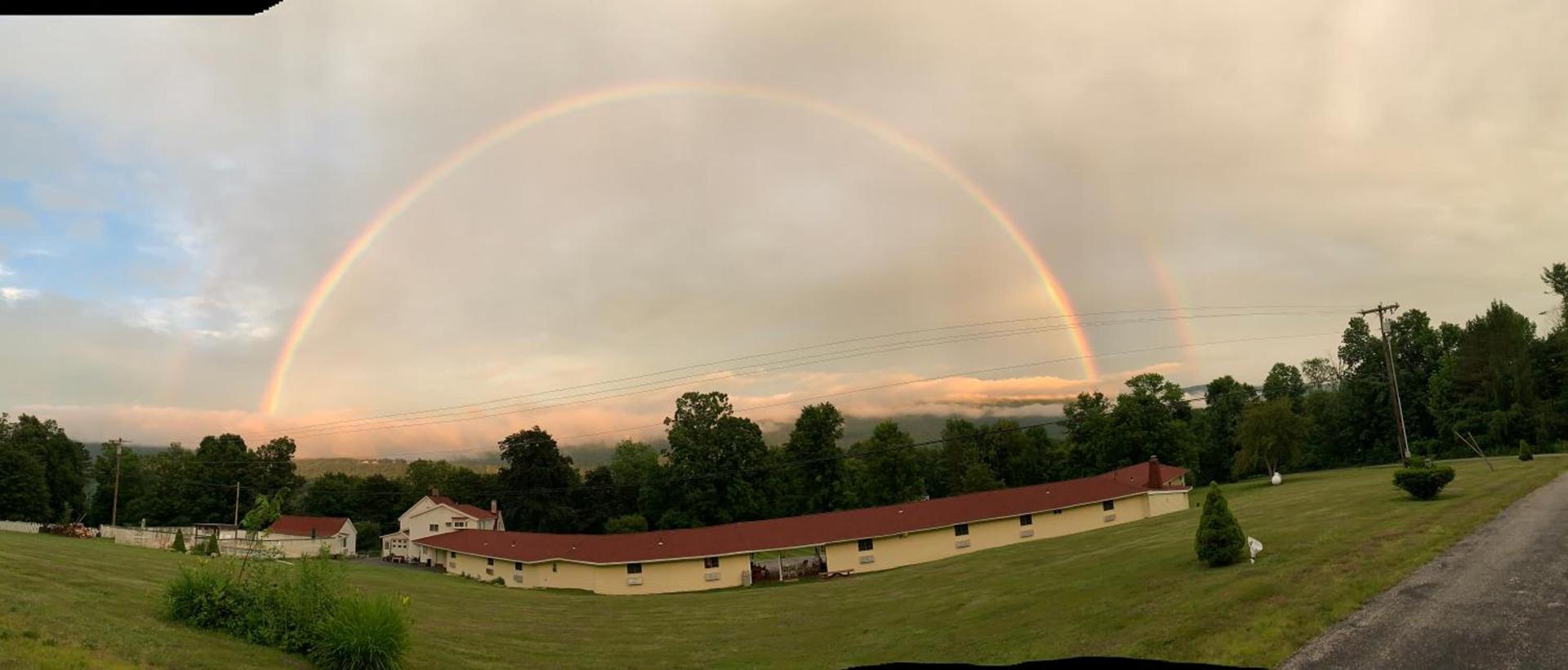 Four Winds Country Motel — hotel in Manchester