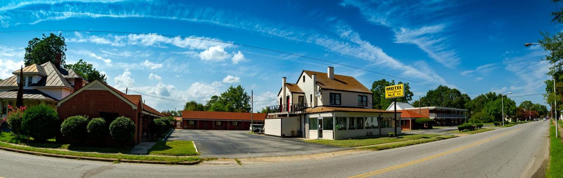 Coach House Inn — hotel in Edenton