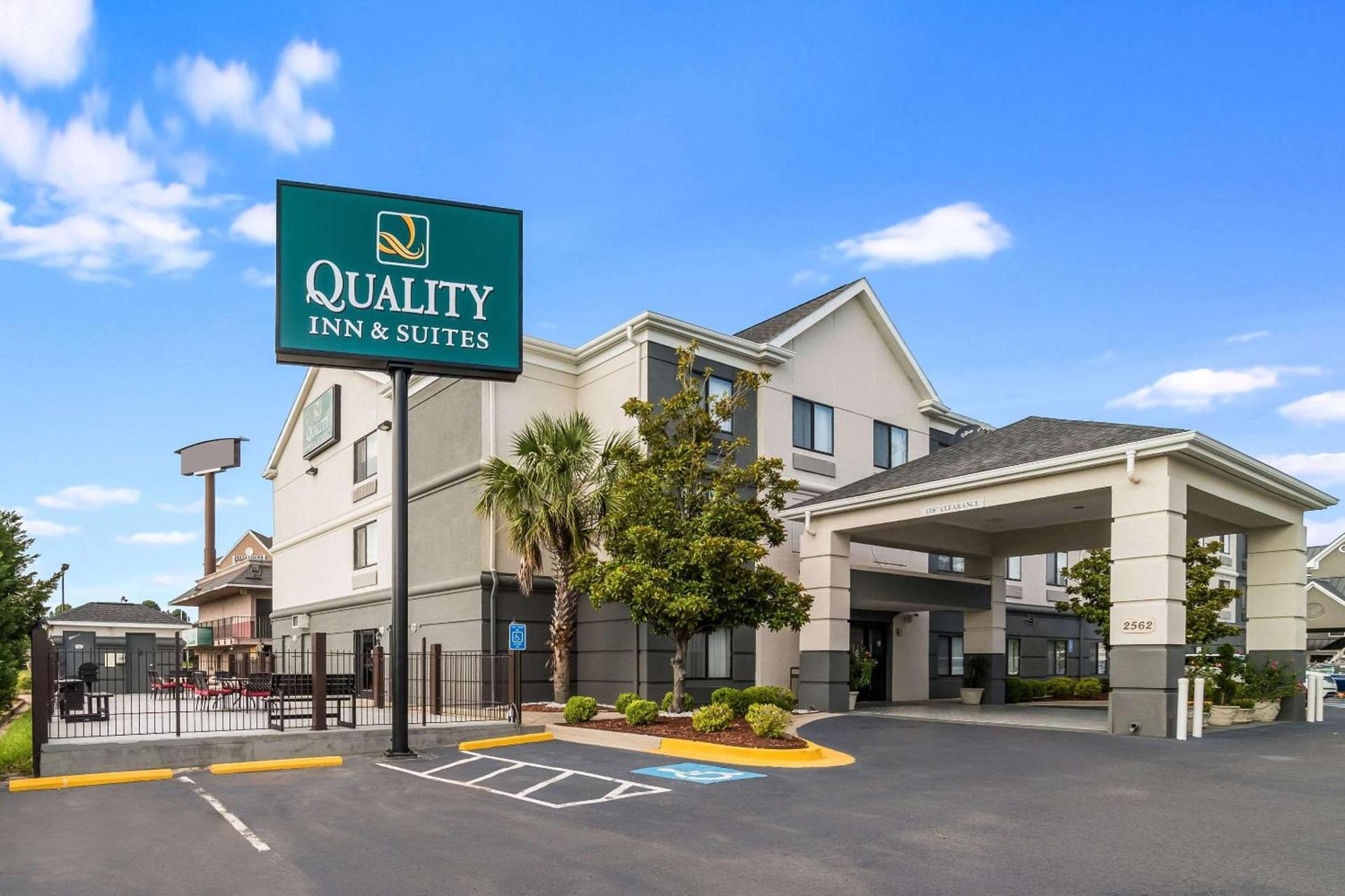 Quality Inn & Suites Augusta I-20 — hotel in Augusta