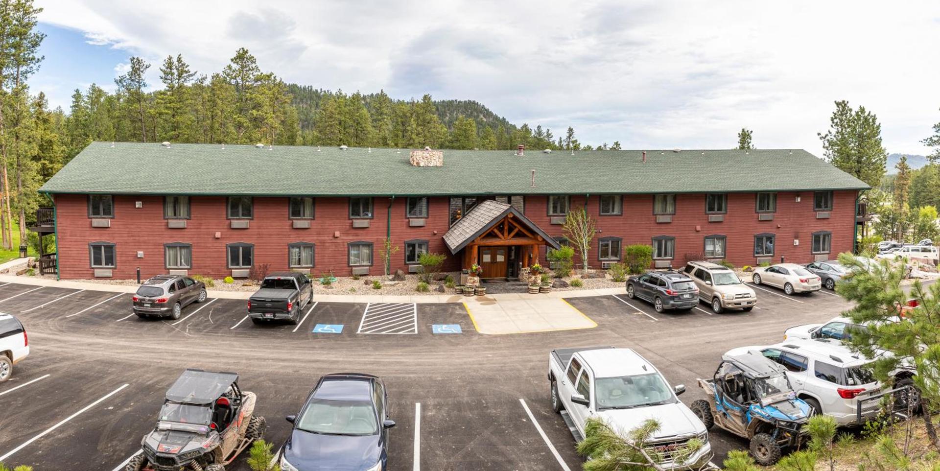 Lodge at Palmer Gulch — hotel in Hill City