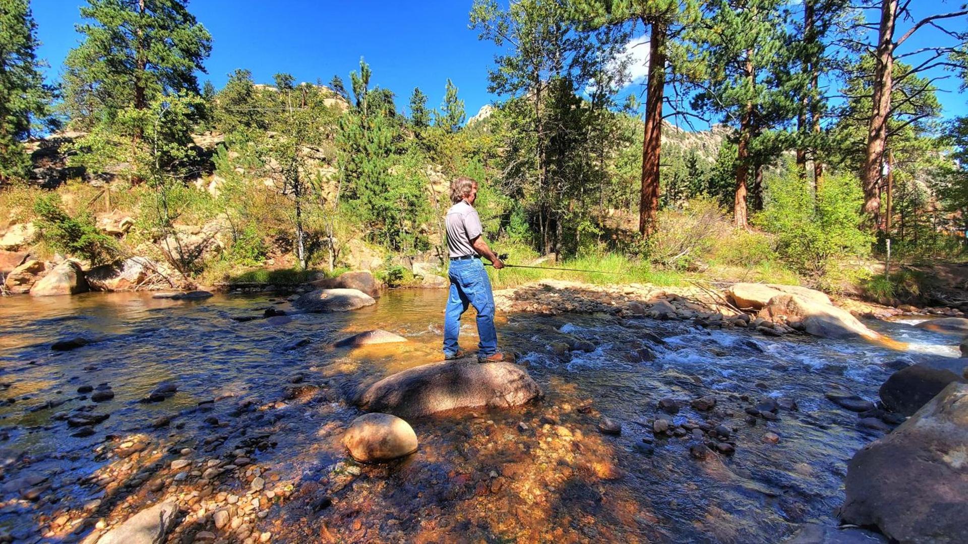 The Inn on Fall River & Fall River Cabins — hotel in Estes Park