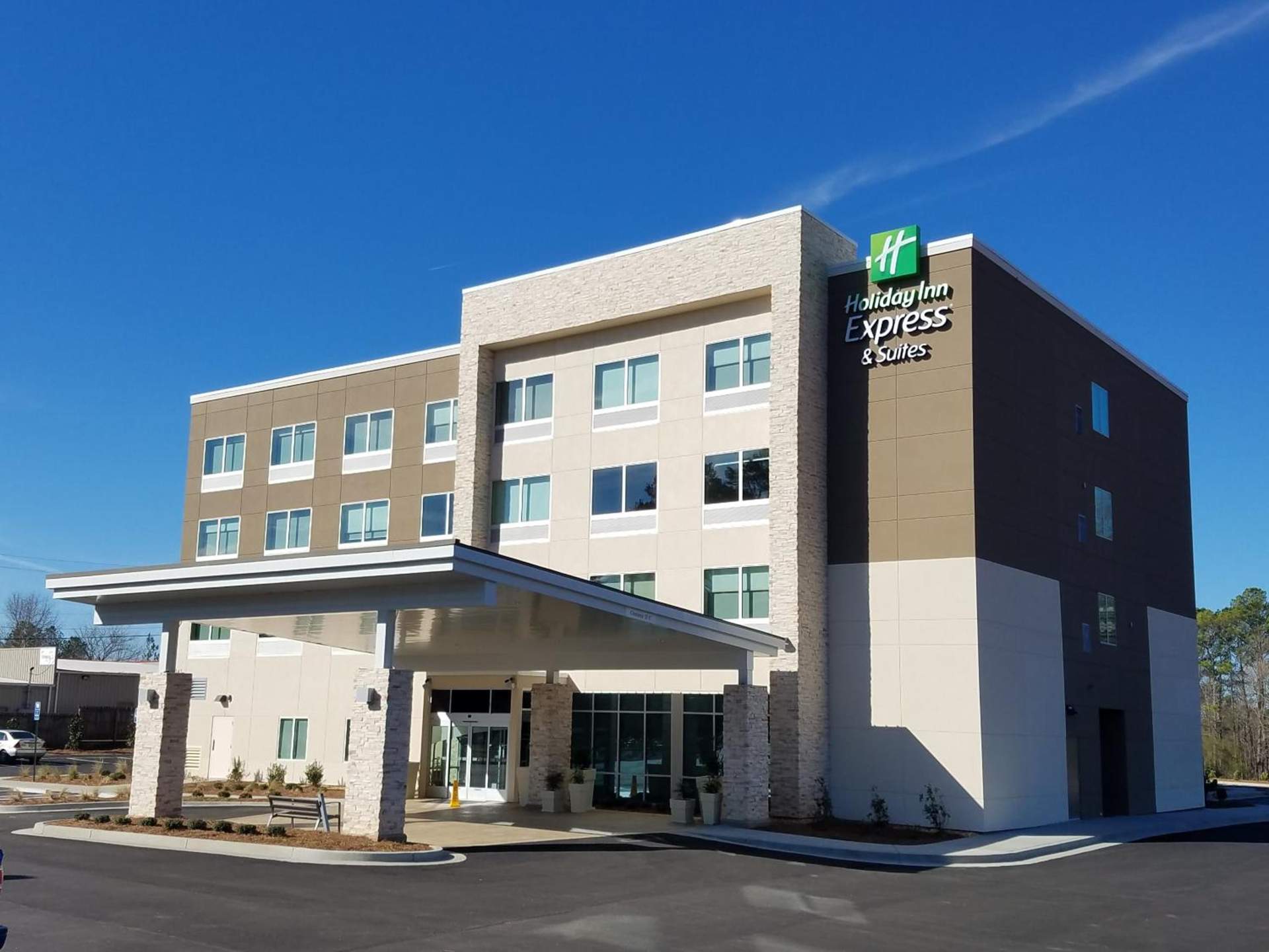 Holiday Inn Express & Suites - Carrollton West by IHG