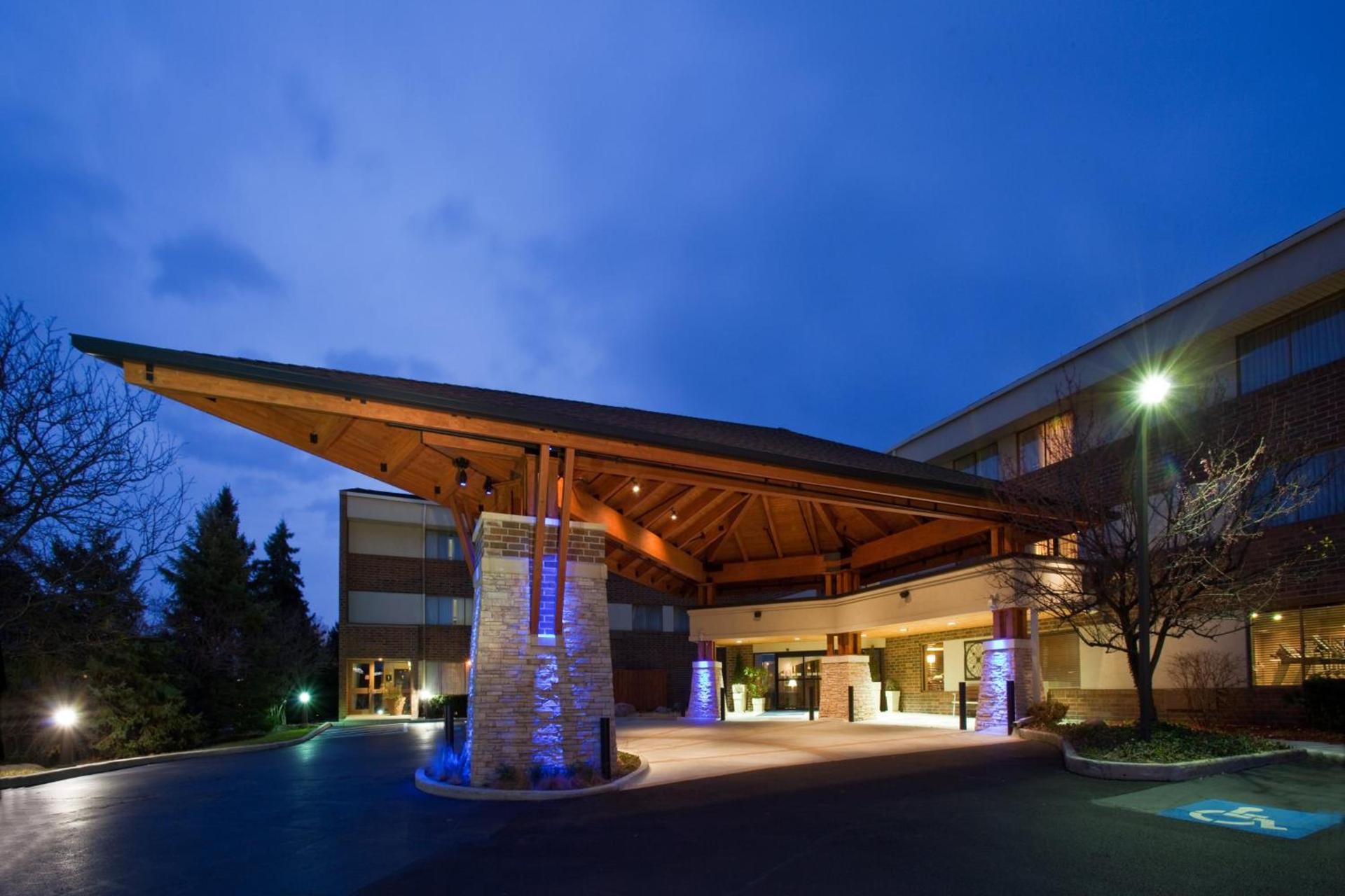 Holiday Inn Express Chicago-Downers Grove by IHG — hotel in Downers Grove