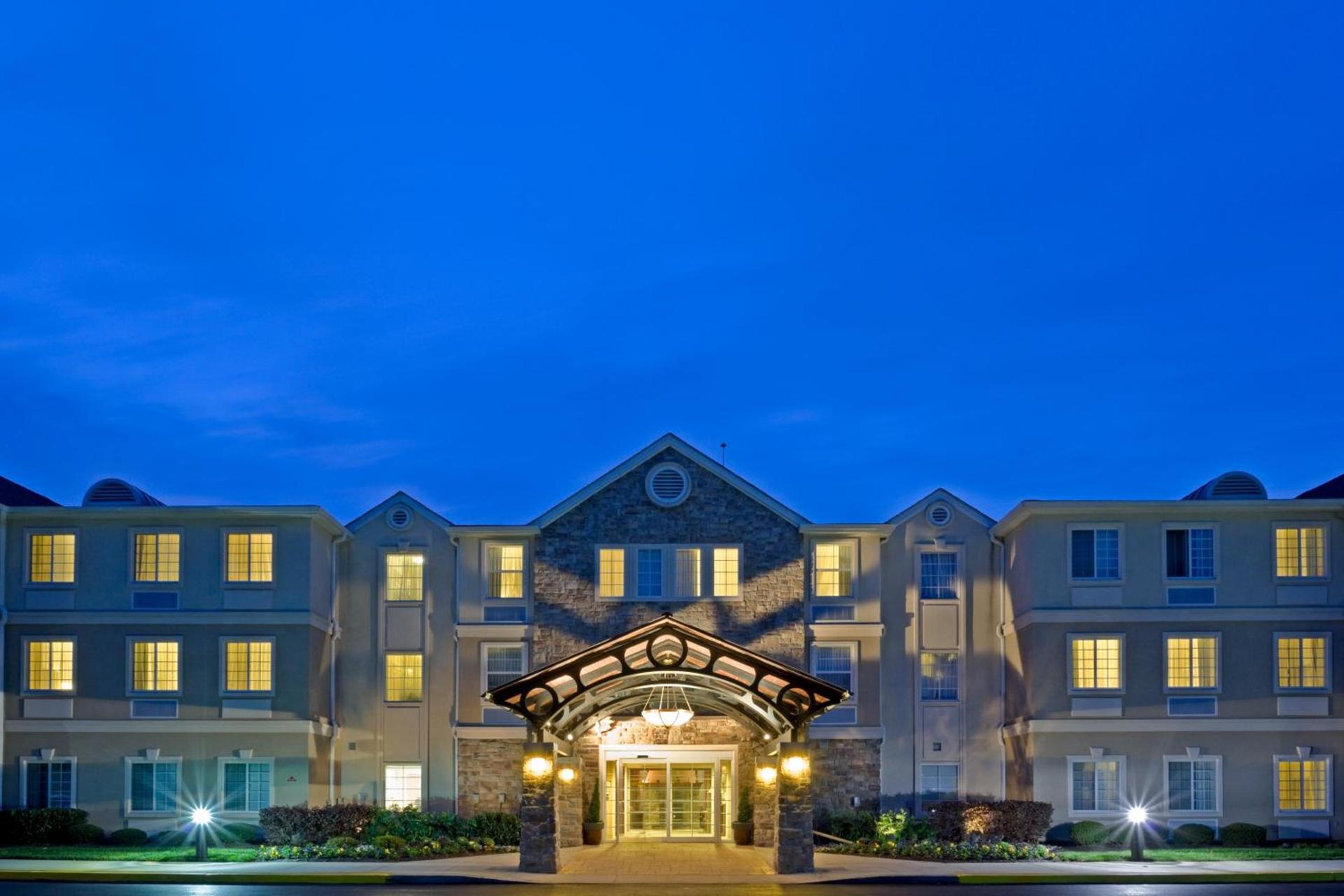 Staybridge Suites-Philadelphia/Mount Laurel by IHG — hotel in Mount Laurel